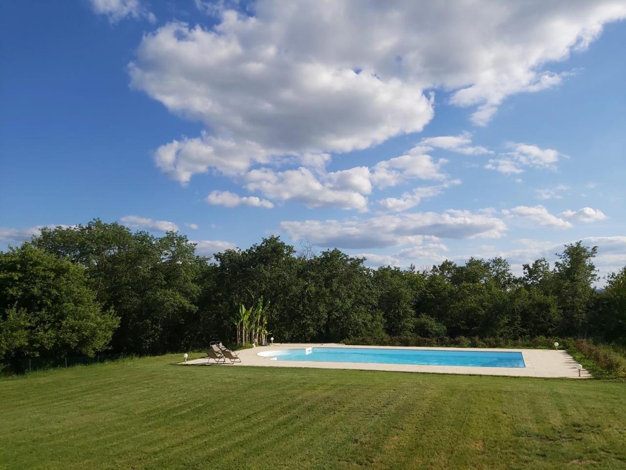 Apartamento Château Neuf Le Désert Le Pizou Exterior foto